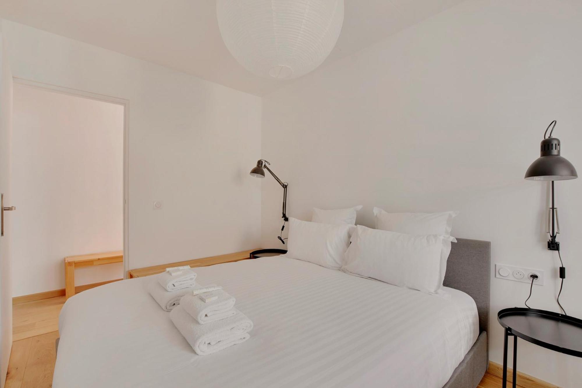 Pick A Flat'S Apartments In Montmartre - Rue Des Cottages Paris Exterior photo