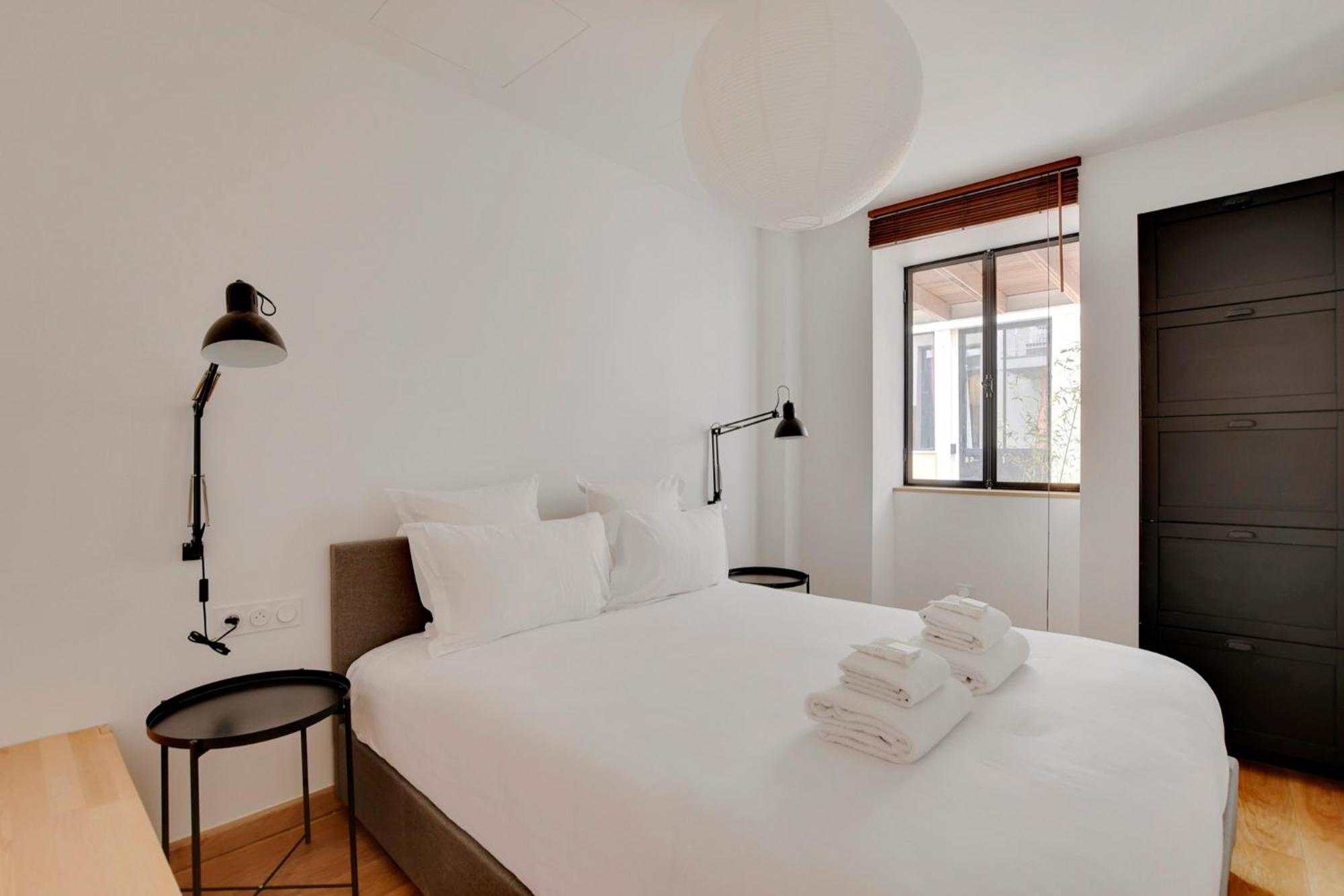 Pick A Flat'S Apartments In Montmartre - Rue Des Cottages Paris Exterior photo